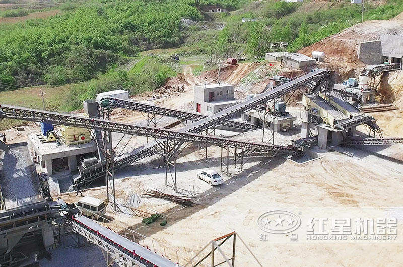 河南洛陽(yáng)時(shí)產(chǎn)200噸破碎生產(chǎn)線(xiàn)俯瞰圖