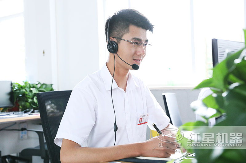 24小時客服接待，隨時待命解決用戶疑惑