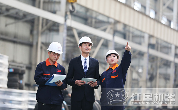 專業(yè)選型指導(dǎo)，每小時300噸鵝卵石移動制沙機等您來 