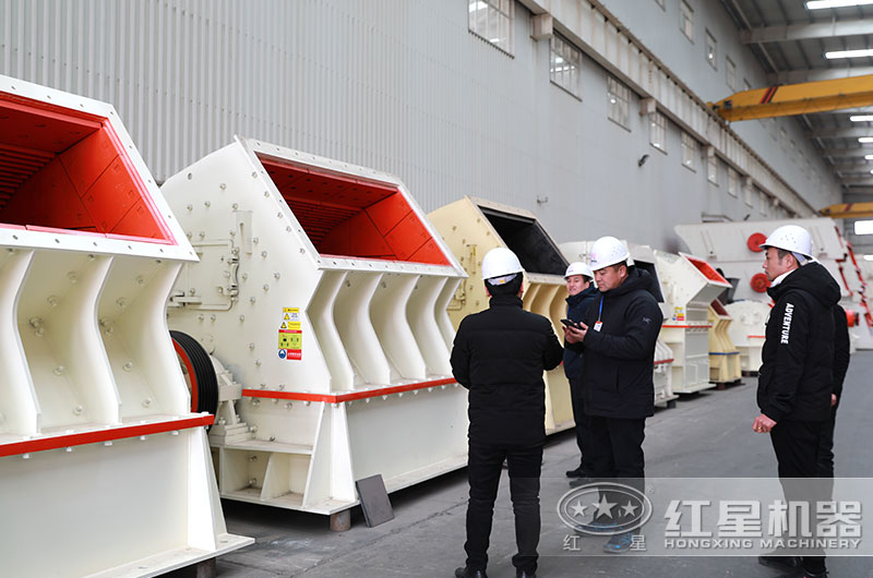 客戶來廠實地考察、近距離了解設備